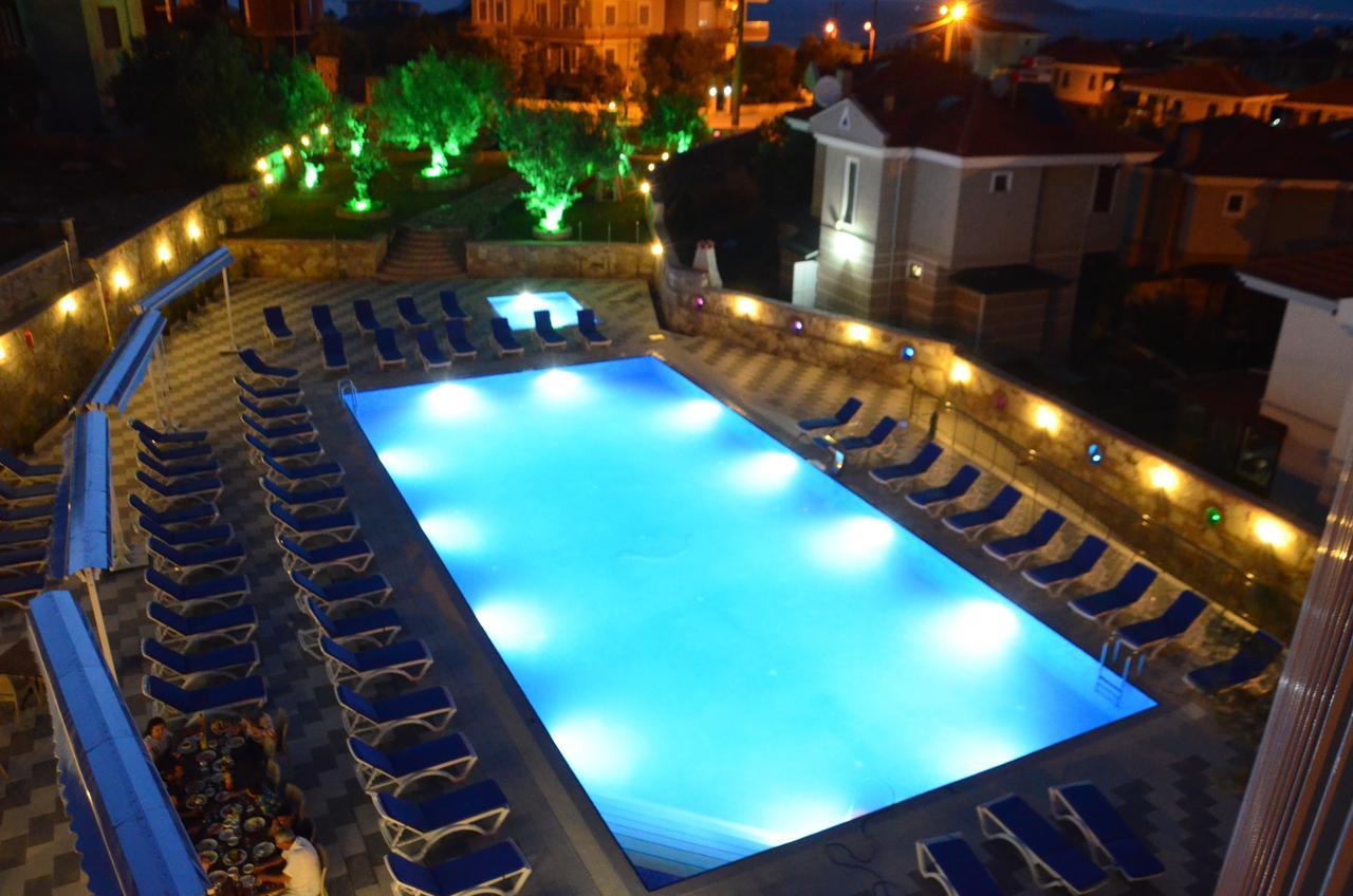 Elisa Hotel Айвалик Екстер'єр фото