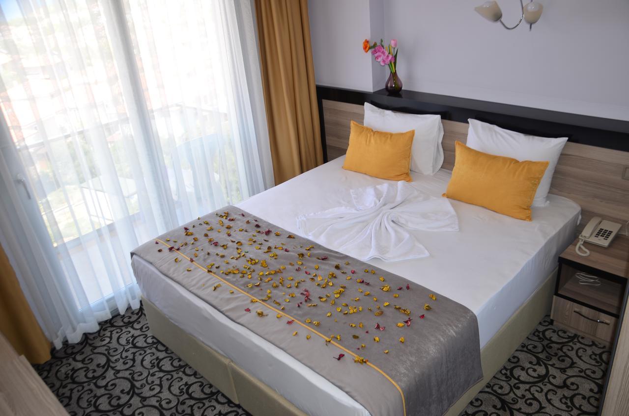 Elisa Hotel Айвалик Номер фото