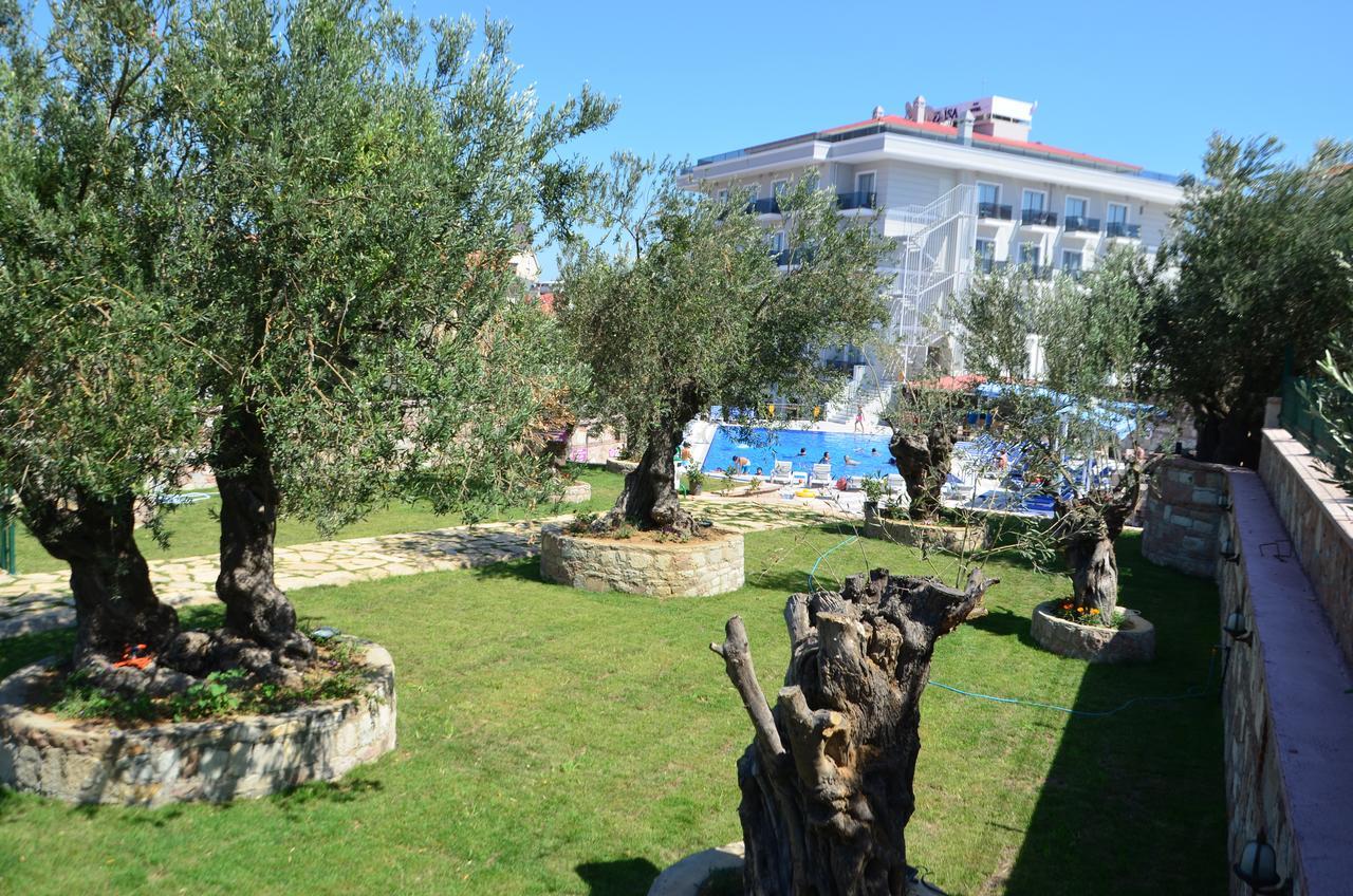 Elisa Hotel Айвалик Екстер'єр фото