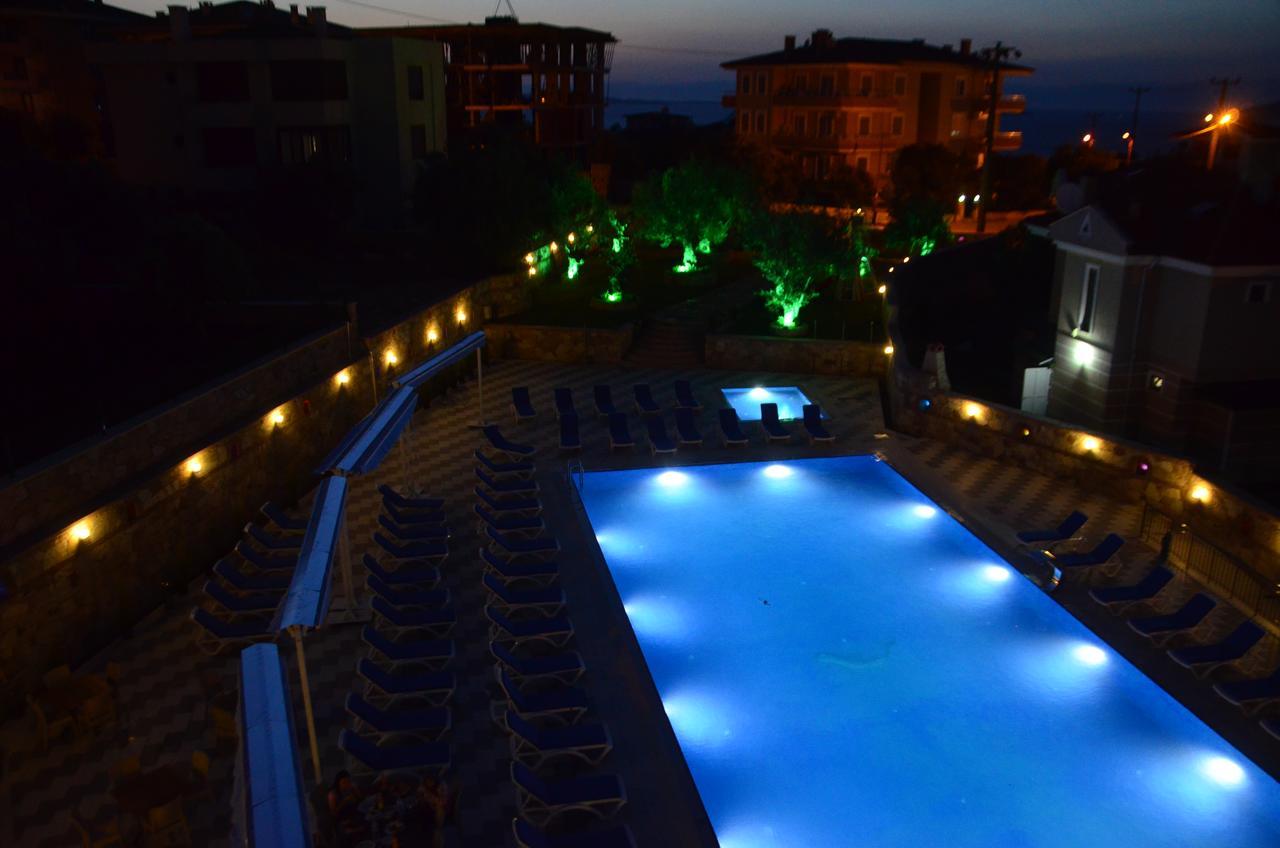 Elisa Hotel Айвалик Екстер'єр фото