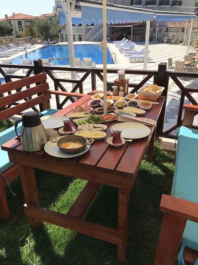 Elisa Hotel Айвалик Екстер'єр фото